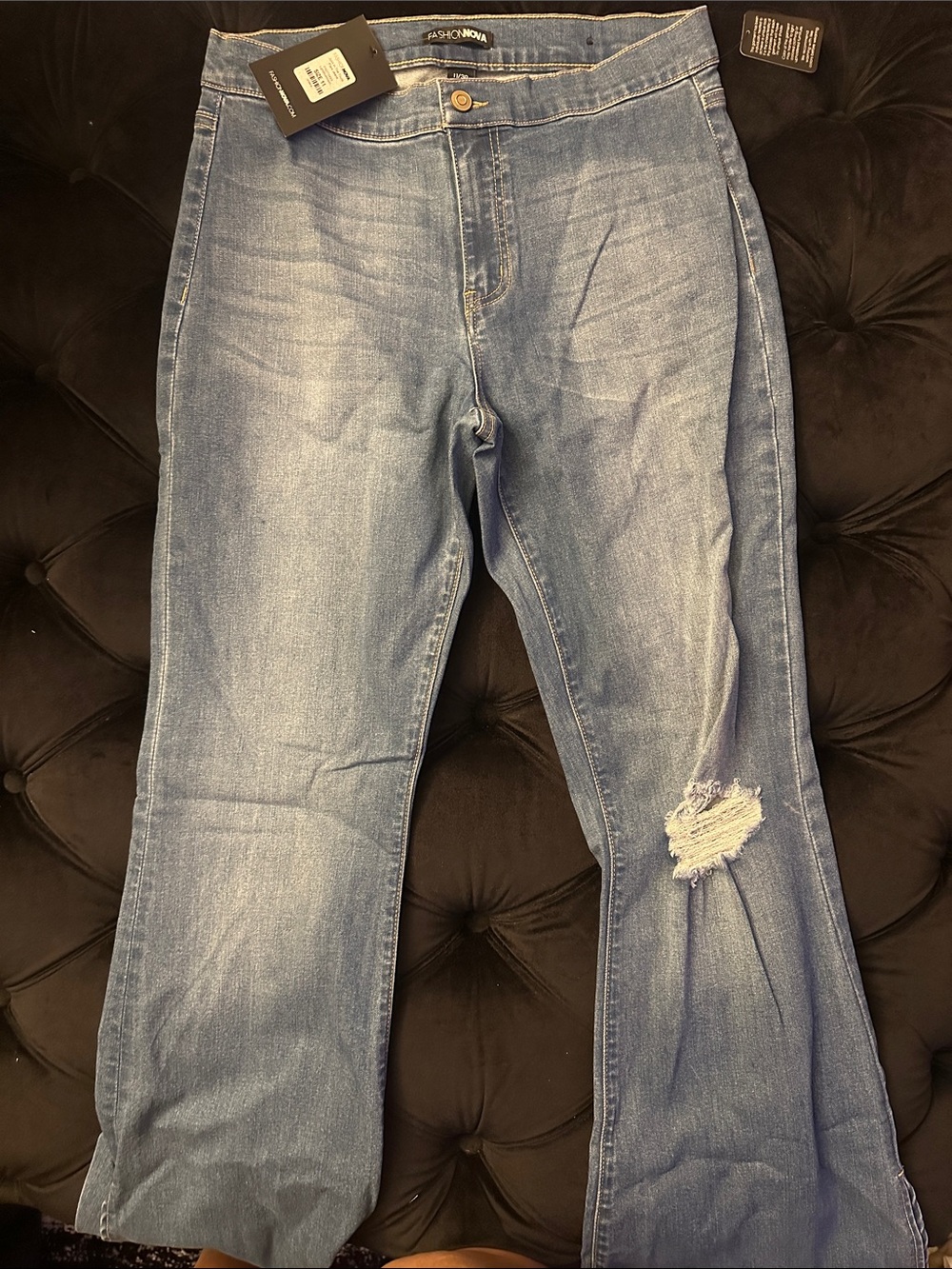 Fashion Nova womens Wash Bootcut Jeans with Distressed Knee